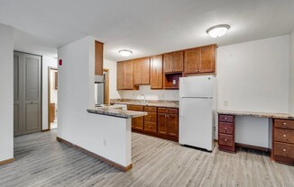 Welcome to Central Lakes of Uptown, where modern design meets comfort. Enjoy spacious interiors, updated appliances, and beautiful finishes that create a perfect living environment. Elevate your lifestyle today—schedule a tour!