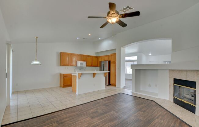 4 Bedroom!! Must See!!
