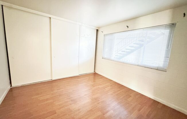 1 bed, 1 bath, 698 sqft, $1,250, Unit 126