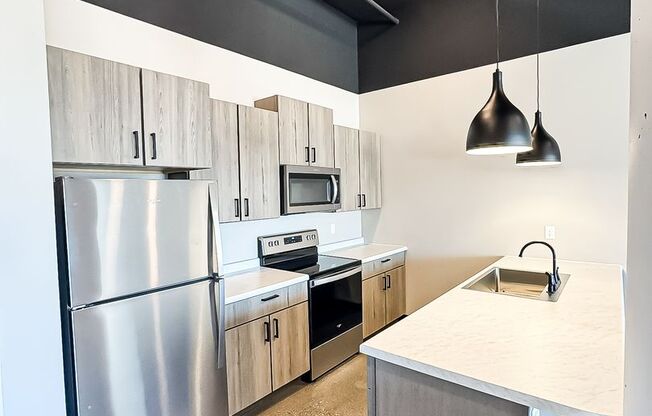 2 beds, 2 baths, 1,188 sqft, $1,725, Unit 120