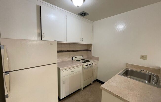 1 bed, 1 bath, 405 sqft, $1,545, Unit 304
