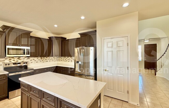 4043 W AIRE LIBRE AVE