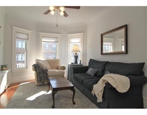 6 beds, 2 baths, 2,600 sqft, $7,500, Unit 2