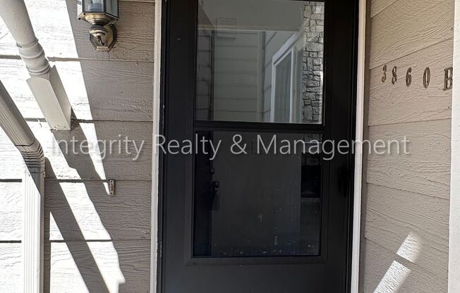 3 Bed/1.5 Bath, 1,468 Sqft - 3860 S Atchison Way #B Aurora, CO 80014