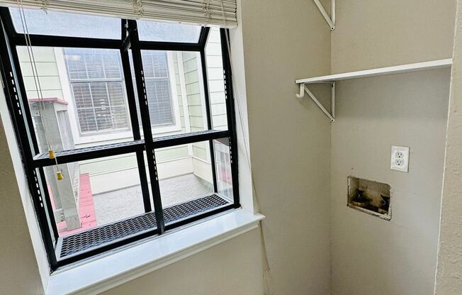 2 beds, 2 baths, $1,795, Unit # 2028