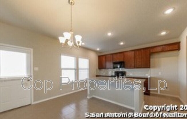 2618 PARIA CYN