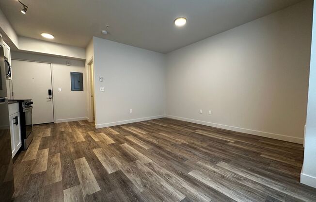 Studio, 1 bath, $1,297, Unit 107