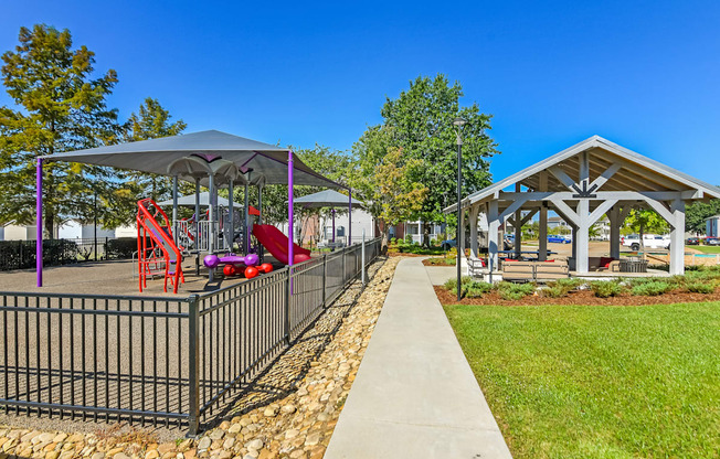 playground and gazebo at Crossgates Apartment Homes, Starkville
