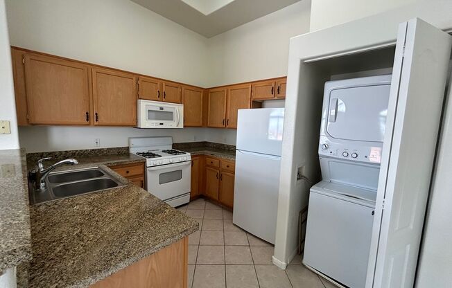 2 Bed, 2 Bath Condo with Gorgeous Strip Views