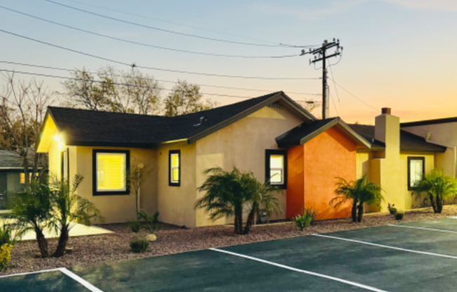 7893 SIERRA AVE