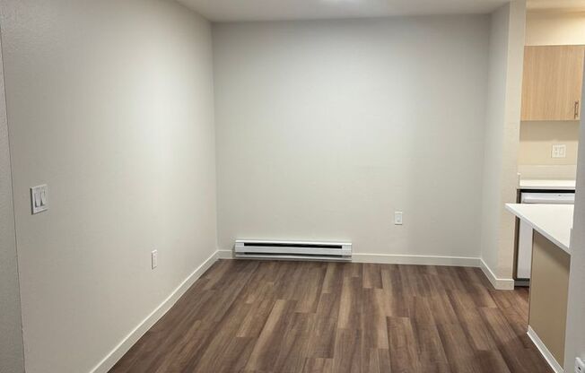 2 beds, 2 baths, 898 sqft, $1,746, Unit 1104