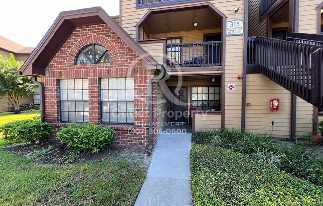 Beautiful 2 Beds, 2 Baths Apartment ***Available NOW***