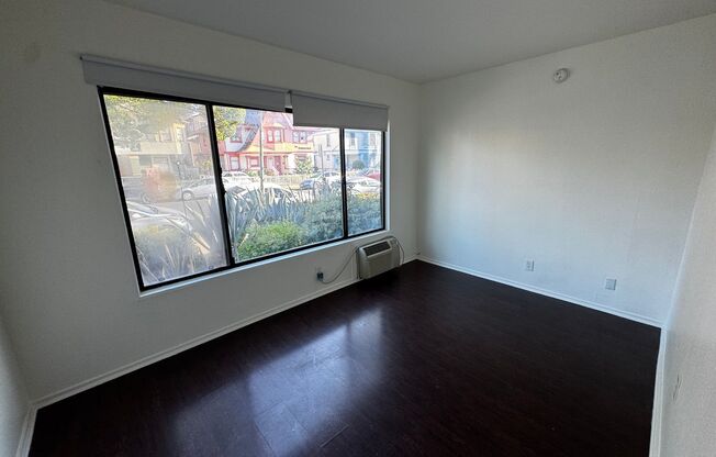 2 beds, 1 bath, 550 sqft, $2,450, Unit 1115-1