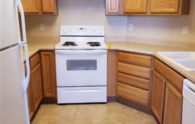 2 Bedroom condo in desirable Powers Corridor area!