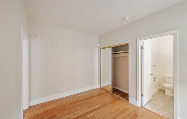 435 Hayes Street Apartments*