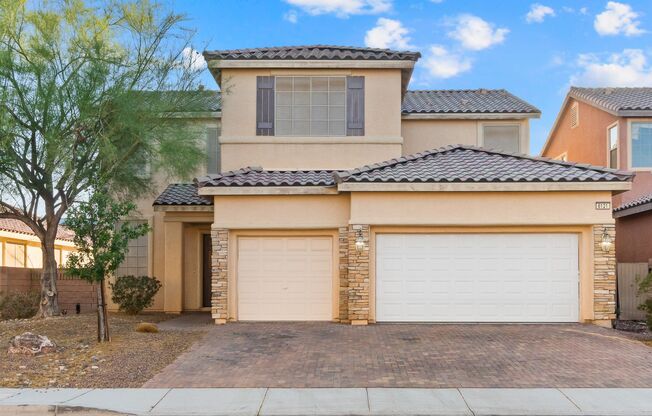 WOW! 4 Bed, 3 Bath, 3 Car Grg, Loft, Balcony & Huge Backyard