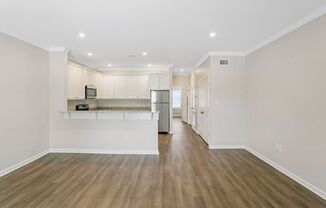 1 bed, 1 bath, 820 sqft, $875, Unit 18