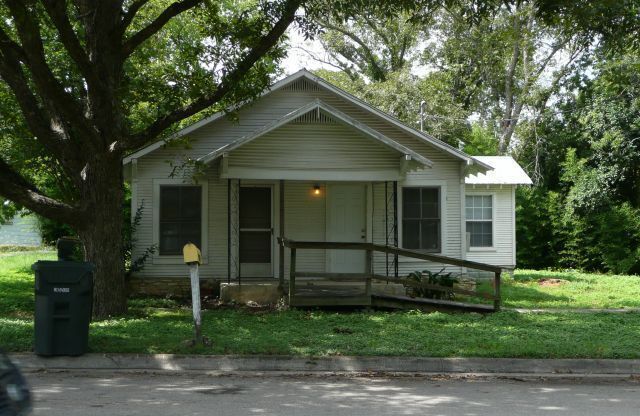 104 Eastwood