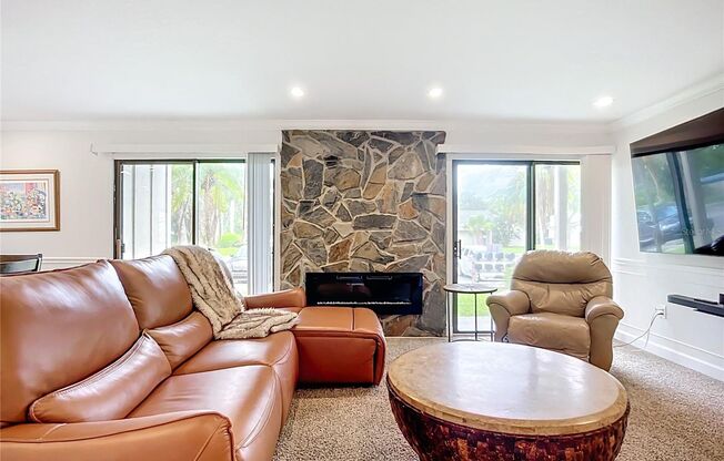 Fully Furnished 2BR/2BA Condo in the Heart of Sarasota – Cordova Gardens
