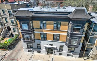 2548 Burling Apartments