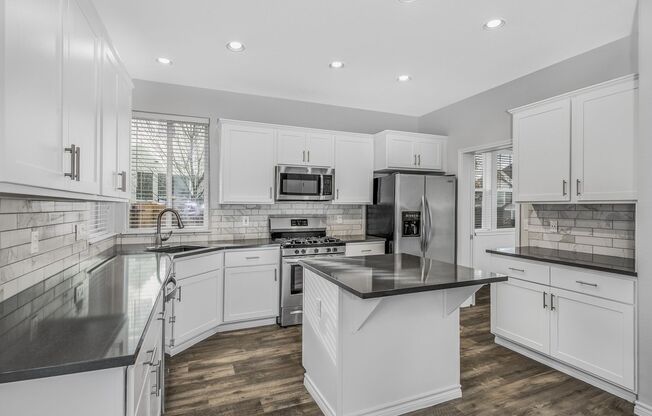 $$ ONE MONTH FREE MOVE IN BY 12/31/25 - Discover Your Dream Home in Sterling Park!