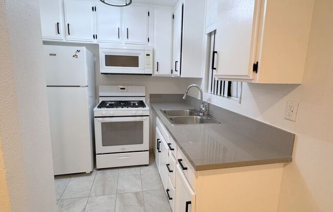Broadway Apartments