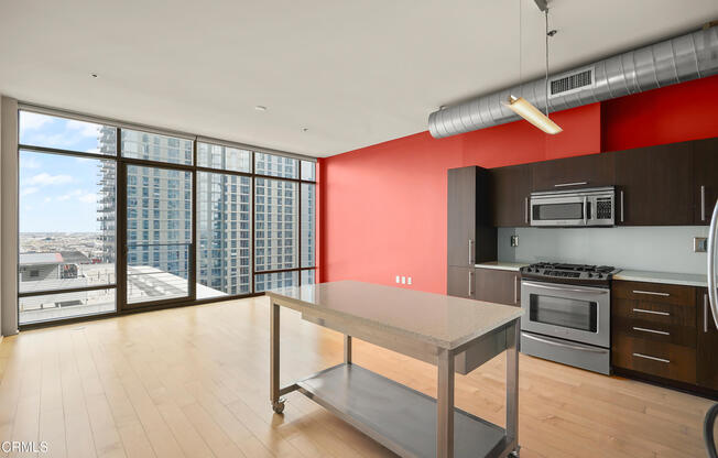 1 bed, 1 bath, 880 sqft, $2,800, Unit 1605