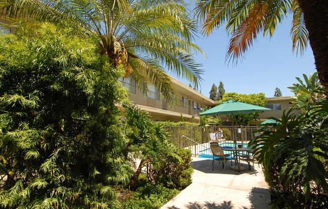 Palm Estates Apartments