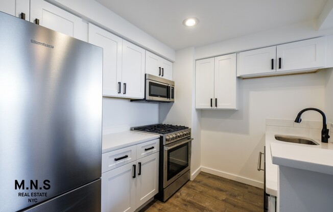 423 OCEAN PKWY