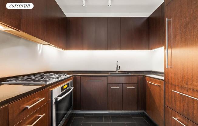 1 bed, 1 bath, 766 sqft, $4,800, Unit 26E