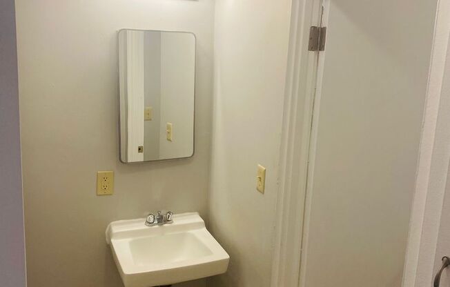 1 bed, 1 bath, 541 sqft, $1,575, Unit 1948-101