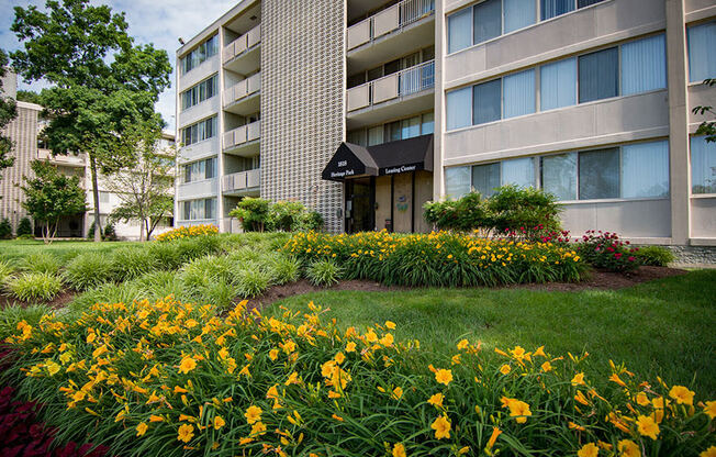 Heritage Park Apartments Leasing Office 2