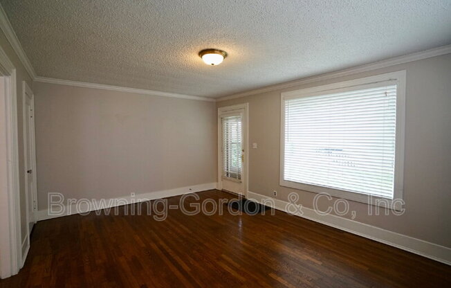 1302 CALDWELL