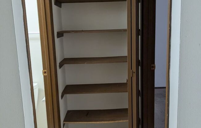 2 beds, 1.5 baths, 1,000 sqft, $1,451, Unit 8199-8199C