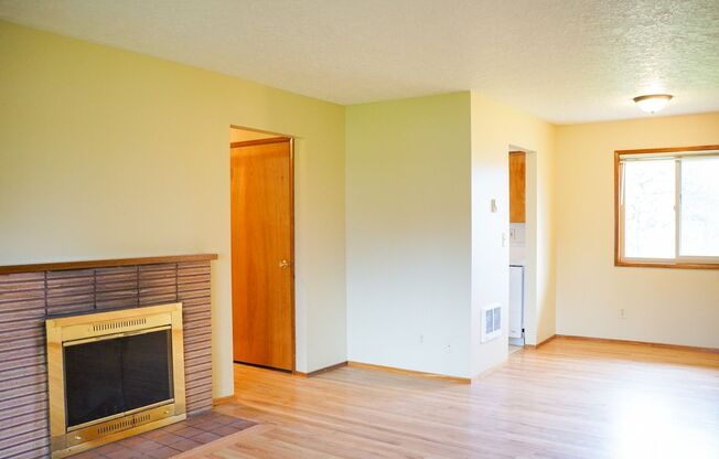 Sprawling 2-Story Mid-Century 4-Bed/2-Bath w/ 2 Fireplaces!