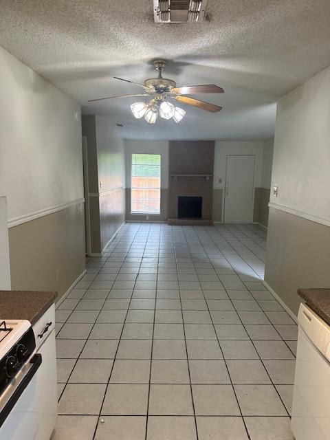 2601 REEVES CIR