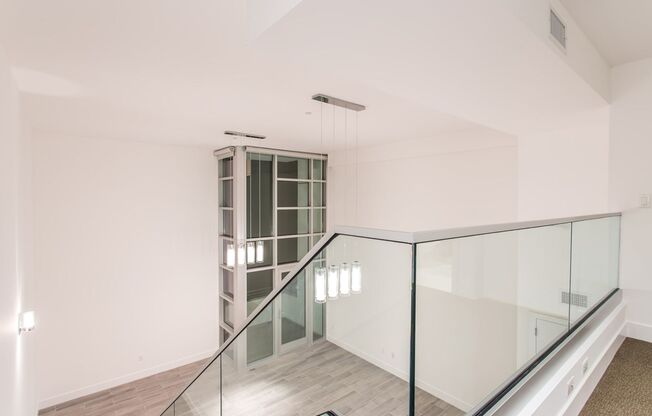 1 bed, 1.5 baths, 965 sqft, $3,300, Unit 1616 - 210