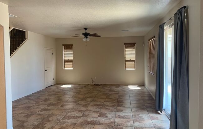 4 beds, 2.5 baths, $2,000