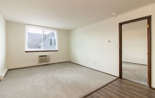 1 bed, 1 bath, 550 sqft, $1,055, Unit 1 Bedroom Waitlist