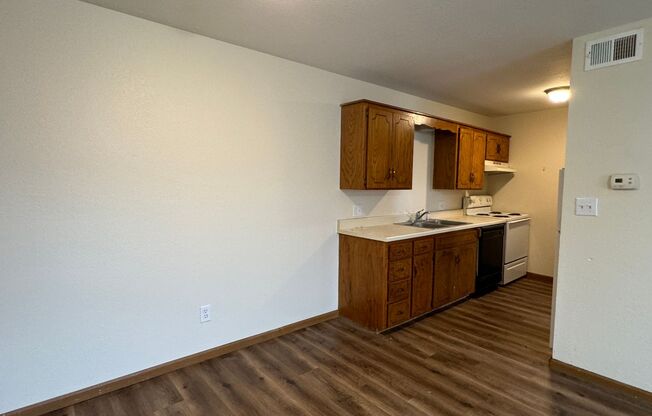 1 bed, 1 bath, 650 sqft, $615