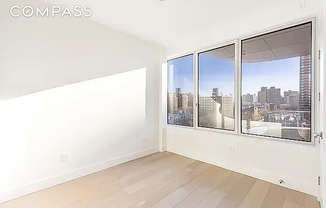 1 bed, 1 bath, 597 sqft, $5,000, Unit 10C