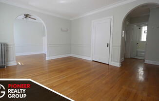 540 W Surf St