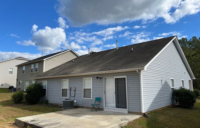 3 beds, 2 baths, $1,895