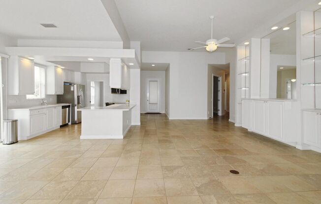 Islandwalk Annual Pool Home for Rent