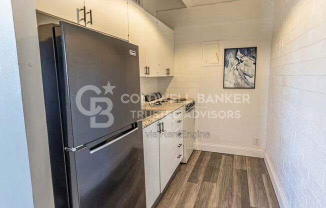 1 bed, 1 bath, 650 sqft, $680, Unit 208