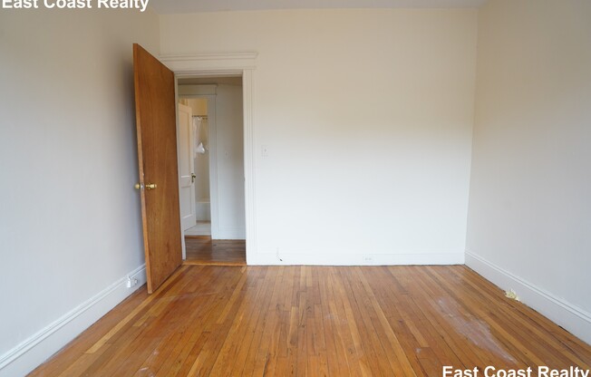 1152 COMMONWEALTH AVE
