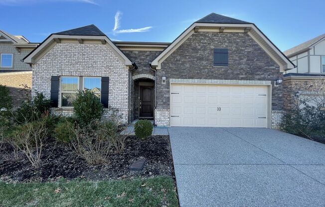 Beautiful home in Foxland Harbor