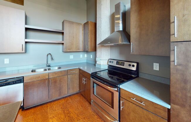 1 bed, 1 bath, 843 sqft, $2,150, Unit 730-242