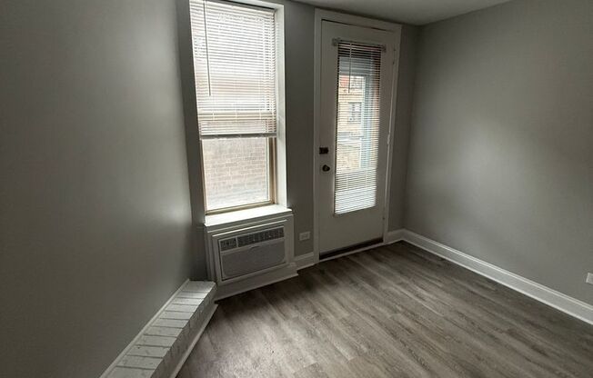 Studio, 1 bath, 600 sqft, $1,275, Unit 101