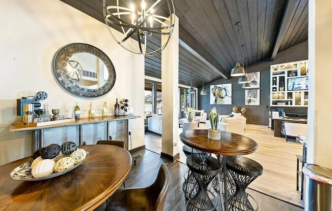 Experience modern elegance at The WerX. This stunning interior features a blend of sophistication and comfort, perfect for your lifestyle. Explore stylish living spaces designed for relaxation and connection. Schedule your tour today!